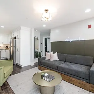  Apartment Abode - Germantown